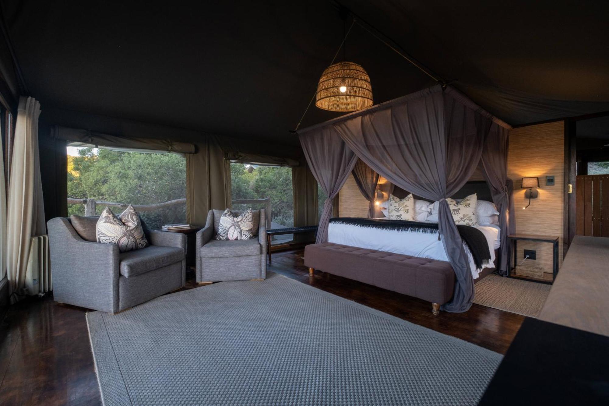 Hillsnek Safari Camp - Amakhala Game Reserve Villa Екстериор снимка